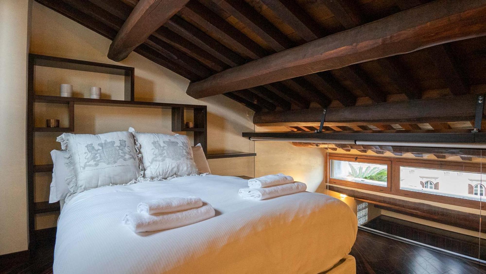 Piazza Venezia Charming Apartments With View ローマ エクステリア 写真